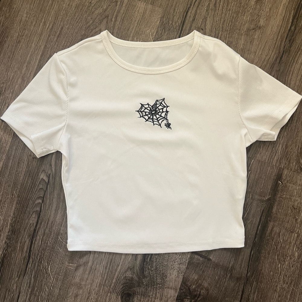 White Tee Spider Web Heart Size Small